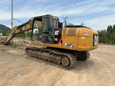 卡特彼勒320挖掘機 現(xiàn)代工程建設(shè)的堅實臂膀